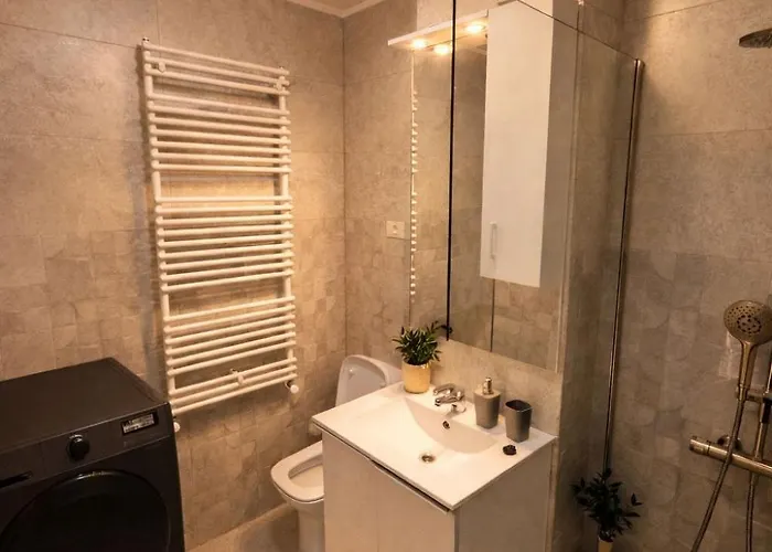 Olympus Escape Apartment *