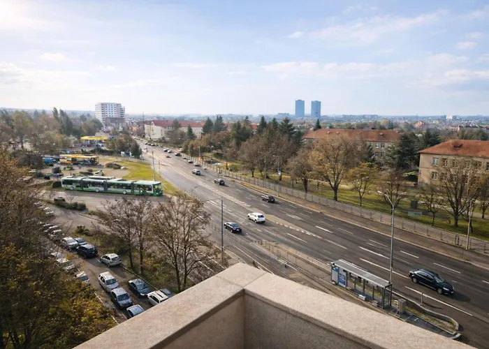 Olympus Escape Apartment *